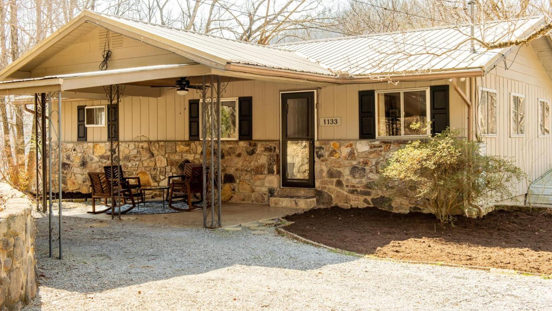 Little Smoky Retreat , 3 Bedroom , Close To Downtown Gatlinburg And Pigeon Forge Ngoại thất bức ảnh